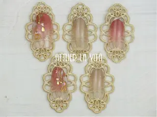 ネイル atelier la vita所属・lavita. mimuraのネイルデザイン