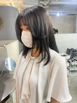 セミロング カラー qulim所属・前橋 姫奈のヘアスタイル