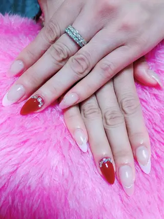 ネイル NAILWISH所属・橋本 千智のネイルデザイン