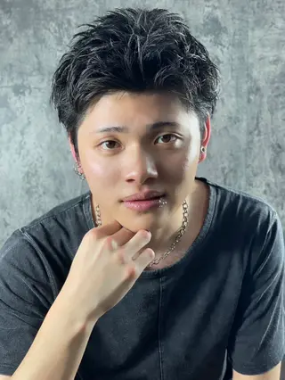 ショート 石田 和康のヘアスタイル