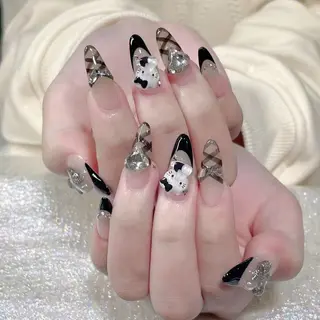 ネイル Queens ゲンのネイルデザイン