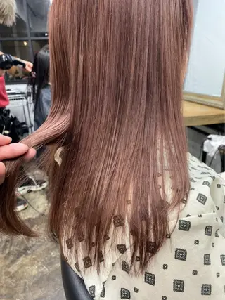 ロング カラー 🔆学生に人気🔆 AEQUITASのヘアスタイル