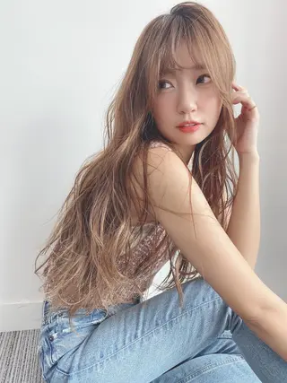 セミロング ルービック 奈良のヘアスタイル