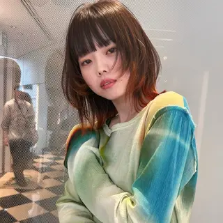 ミディアム mi yuのヘアスタイル