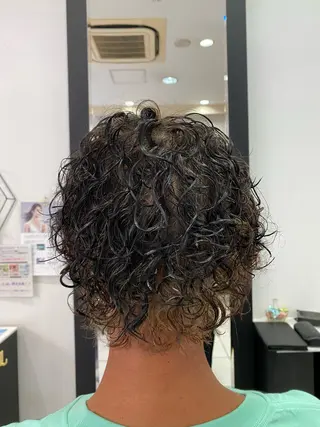セミロング パーマ CHIC 蘭のヘアスタイル