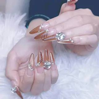 ネイル ANH NAIL ゴテゴテ専門店💎のネイルデザイン
