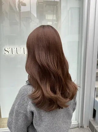 セミロング カラー ayaka♡ 柔らかカラーのヘアスタイル