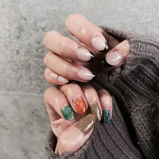 ミディアム ネイル プライベートビューティーサロンメリア所属・ビューティーサロン meriaのネイルデザイン