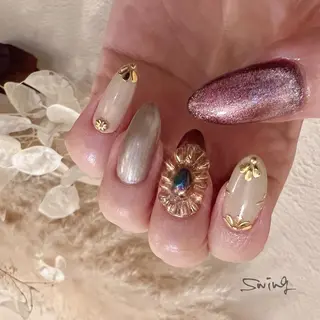 ネイル SWING Nail Salon所属・Yoshida Takakoのネイルデザイン
