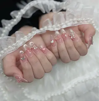 ネイル Julli NailStudioのネイルデザイン
