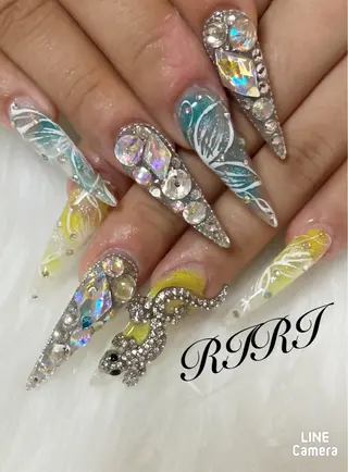 ネイル riri オーナーのネイルデザイン