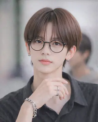 ショート メンズ EXPLORE DESIGN ACT.三鷹所属・曲がる縮毛矯正 🇰🇷りょうのヘアスタイル