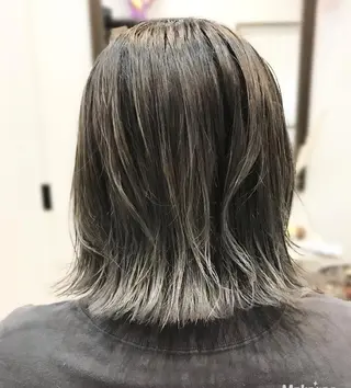 ショート カラー hair works raptureのヘアスタイル