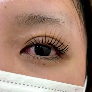 マツエク・マツパ 藤原 みやびのヘアスタイル