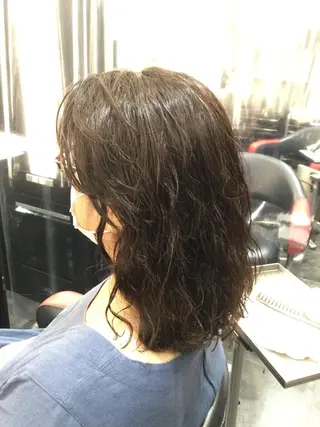 セミロング カラー パーマ Annon プライベートサロンのヘアスタイル