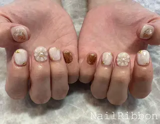 ネイル ネイルリボン 受付スタッフのネイルデザイン
