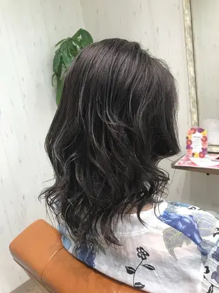 セミロング カラー eppeal hair&spa所属・沢田石 瞳のマツエク・マツパデザイン