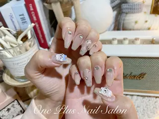 ネイル One Plus Nail Salonのネイルデザイン