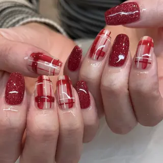 ネイル 内田 里穂のネイルデザイン