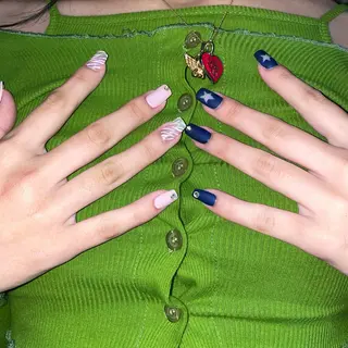 ネイル seventeen 秋葉原🤍aiのネイルデザイン