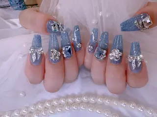 ネイル UMI ネイルサロン新宿🎀のネイルデザイン