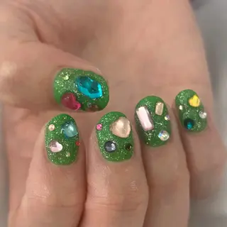 ネイル MODA MANAMIᵕ̈のネイルデザイン