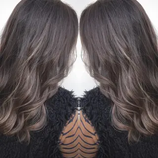 ミディアム カラー パーマ ヘアアレンジ メンズ キッズ ネイル マツエク・マツパ 髪質改善🇰🇷 レイヤーカット/梅田のヘアスタイル