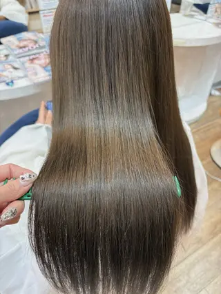 ロング 🩶透明感カラー/ 縮毛矯正LUNA🩶のヘアスタイル