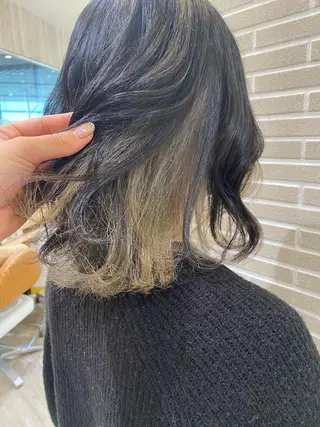 ミディアム カラー 植田 菜月のヘアスタイル