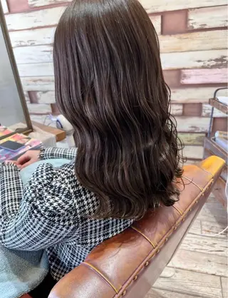セミロング カラー 廣瀨顕成 /DECORAのヘアスタイル