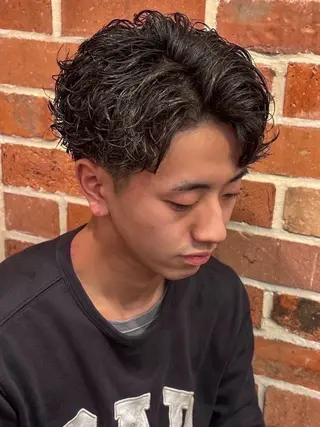 ショート パーマ 田場 彪太郎のヘアスタイル