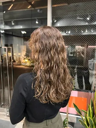 ロング パーマ 似合わせショート/ パーマ‪/表参道のヘアスタイル