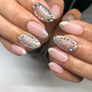 ロング カラー ヘアアレンジ キッズ ネイル マツエク・マツパ 福田 加奈のネイルデザイン