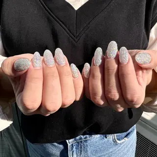 ネイル RIEKO🍒 ワンホン♡推しネイルのネイルデザイン