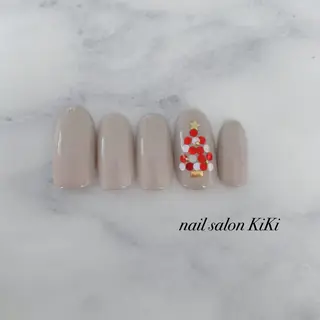 ネイル K. KiKiのネイルデザイン