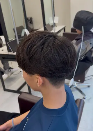 ショート パーマ ヘアアレンジ メンズ ウルフ/毛流れ/ アイロン風/AOTOのヘアスタイル