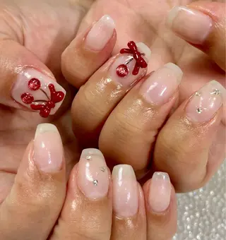 ネイル BURGUNDY mikaのネイルデザイン