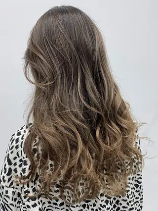 カラー 【公式】amble luxe池袋東口🩷のヘアスタイル