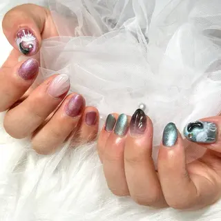 ネイル MIGHTY COLORのネイルデザイン