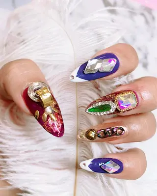 ネイル マジックミラー所属・マジック ミラーのネイルデザイン