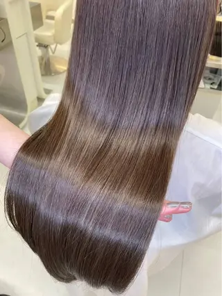 ロング asterisk 優羽のヘアスタイル