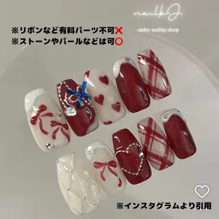 ネイル MAXKELLY EMIのネイルデザイン