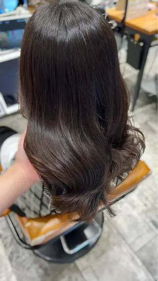 ミディアム カラー 美髪ヘッドスパ🫧 西山紗奈江💆♀️のヘアスタイル