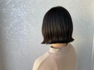 ショート PETZjasmine所属・顔周りカット/透明感 カラー🤍大塚蛍のヘアスタイル