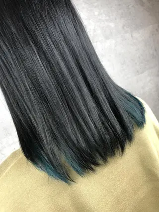 ミディアム カラー _WHITE 天王寺のヘアスタイル