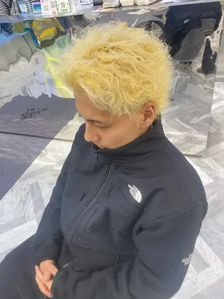 カラー メンズ シャドウパーマ/ ルーズパーマ/メンズのヘアスタイル