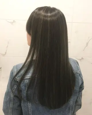 カラー 🫧ハイライトモデル 募集🫧溝口結麻のヘアスタイル