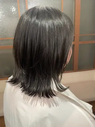 ミディアム 七ツ星+所属・七ッ星+国立 momokaのヘアスタイル