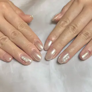 ネイル TOPAZ恵比寿所属・Tsuno Nagisaのネイルデザイン