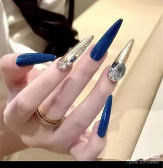 ネイル 清水 亞美のネイルデザイン